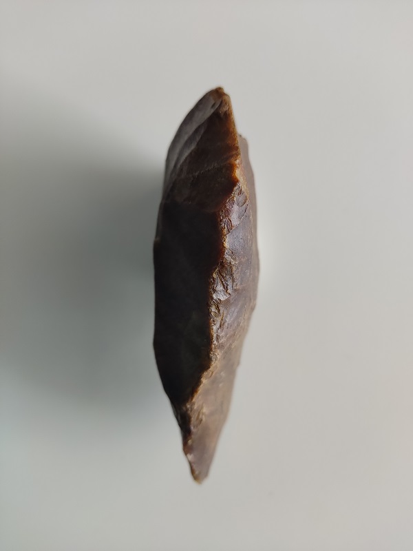 handaxe